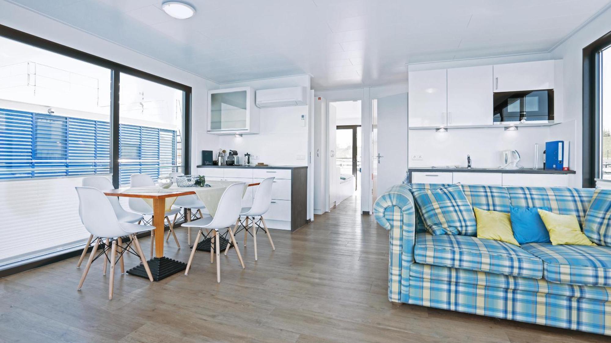 Hausboot Geiseltalsee - Floating House - Well Hausboote - Family & Friends Braunsbedra 外观 照片